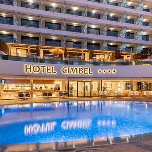 Hotel Cimbel - Fachada