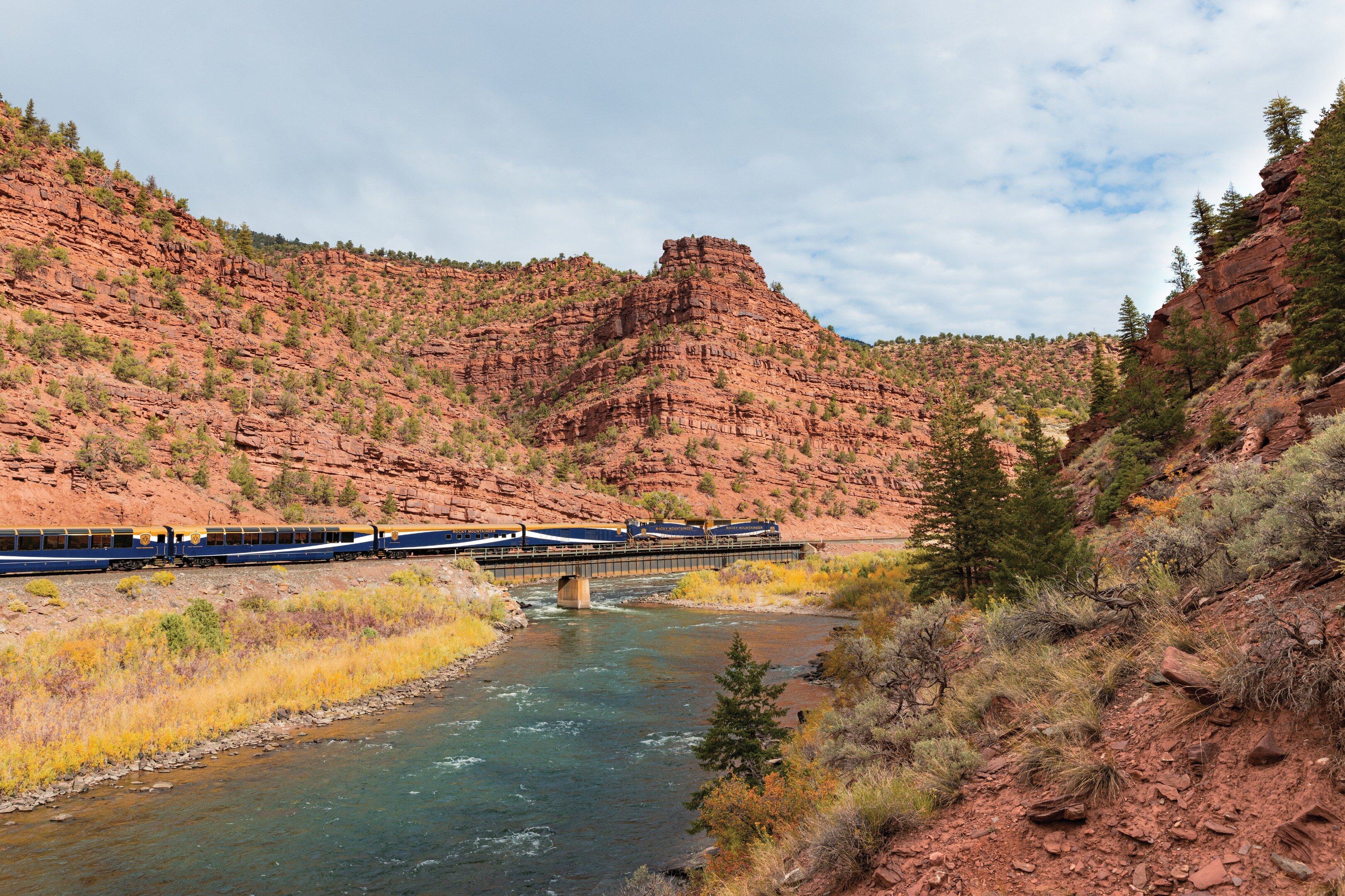 Rockies To The Red Rocks By Rocky Mountaineer (Denver) - All You Need ...