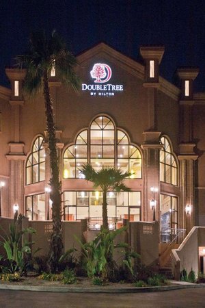 DoubleTree by Hilton Hotel Los Angeles - Rosemead in Rosemead, image may contain: Hotel, Tree, City, Urban