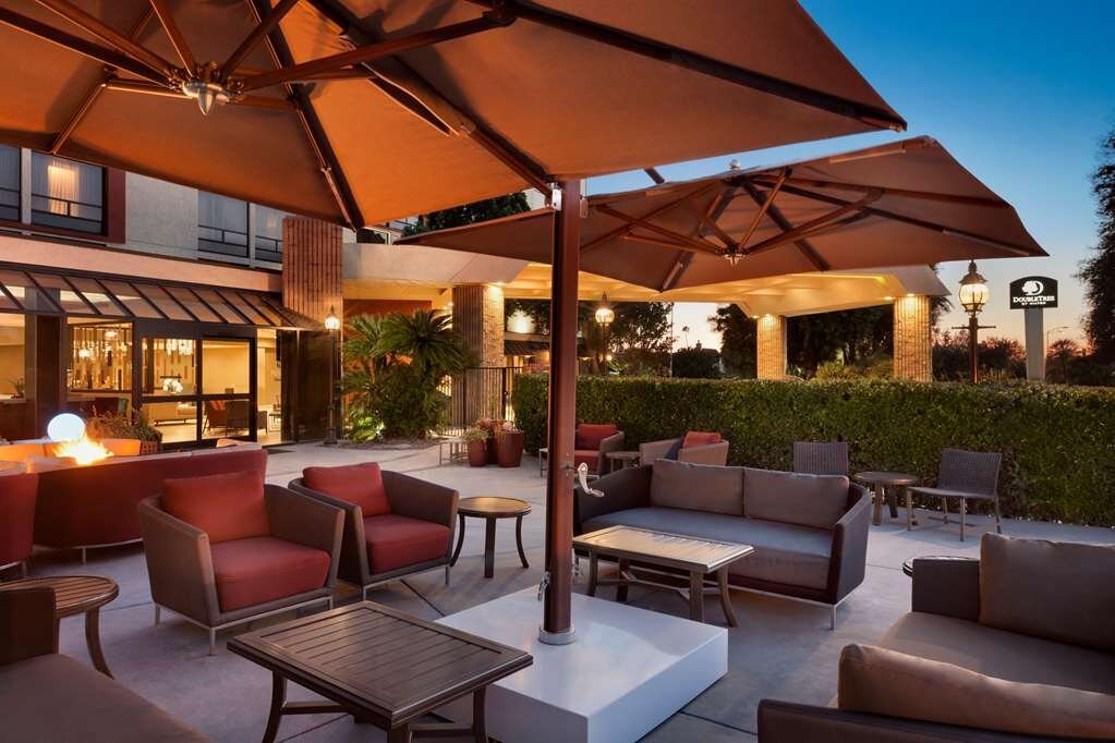 DOUBLETREE BY HILTON HOTEL SAN BERNARDINO 118 (̶1̶5̶8̶) Updated