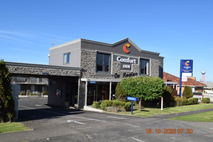 Comfort Inn On Raglan