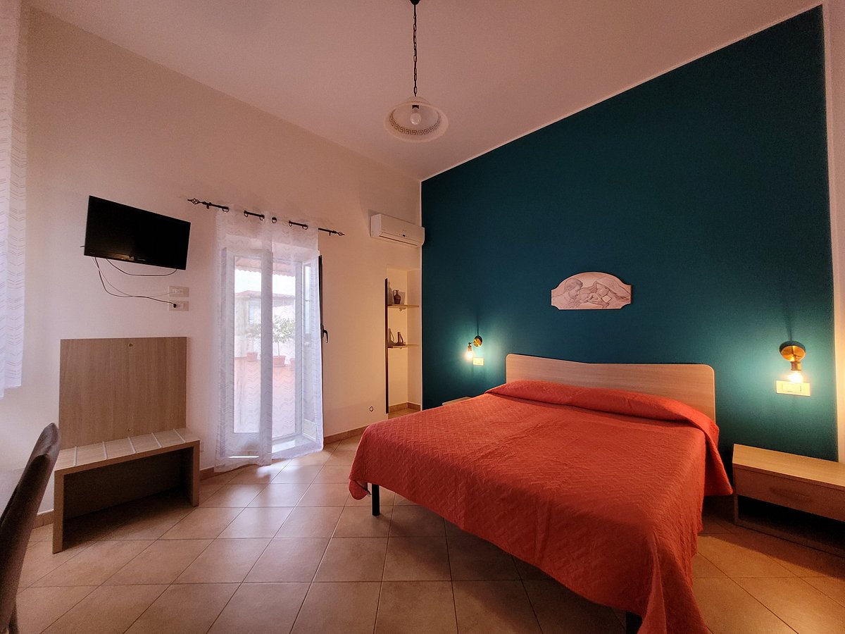 THE 10 BEST Scilla Family Hotels 2024 (with Prices) - Tripadvisor