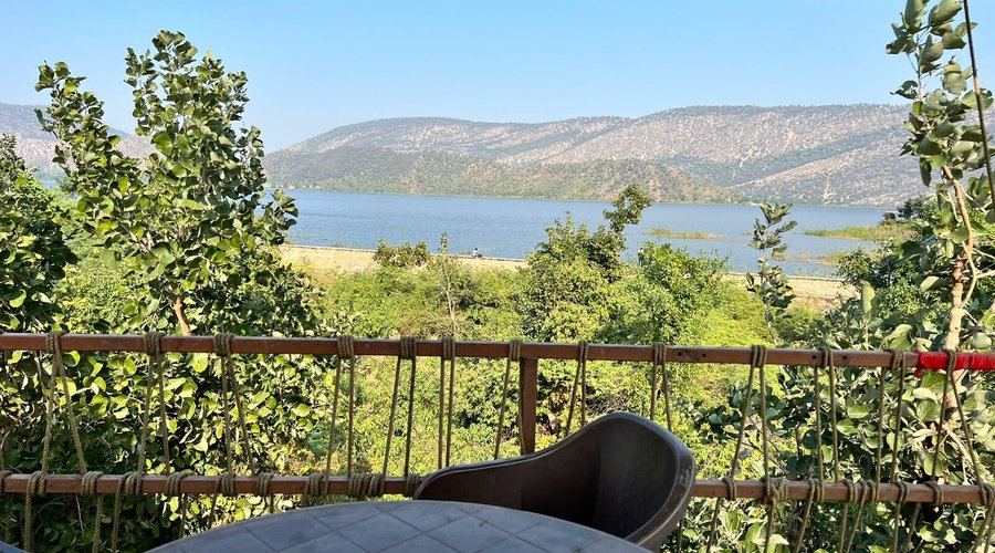 Machaan View