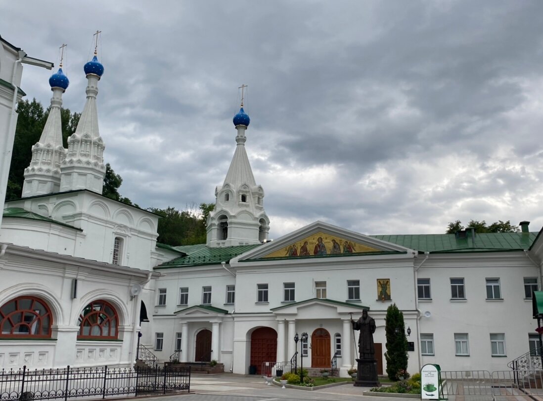 Monument to St. Alexis Metropolitan of Moscow and All Russia (Nischni