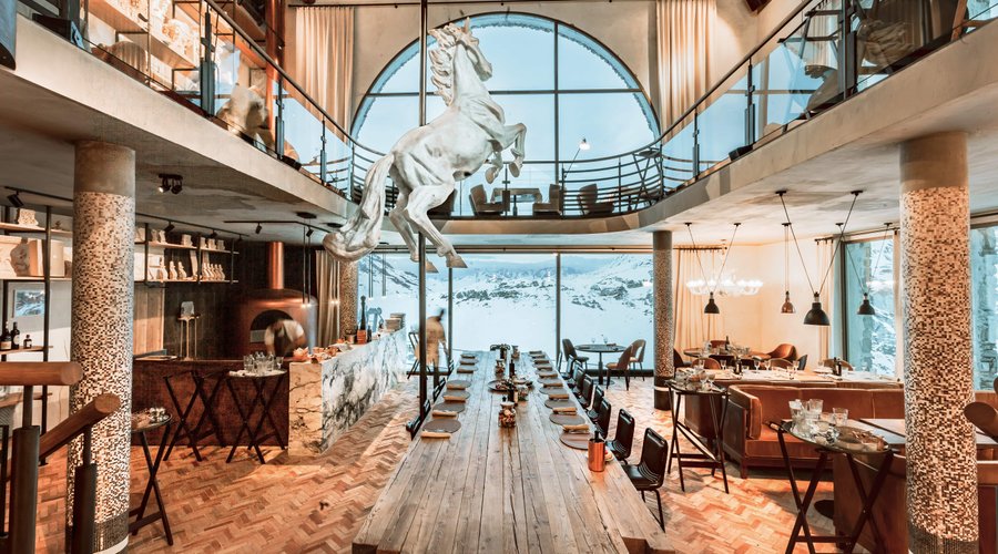 La Cucùcina is a place that can only be remarked as spectacular, with its elegant decor ! 