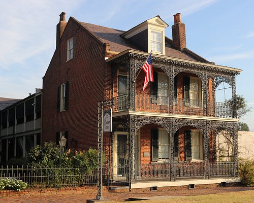 natchez ms tourism