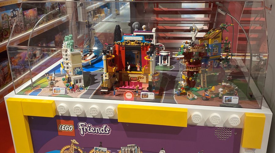 Cool LEGO builds in the store