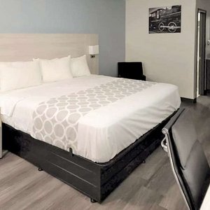 Guest room with king bed(s)