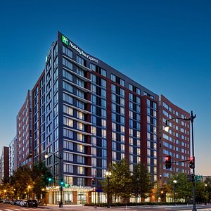 Stay at our new hotel featuring 247 guest rooms in heart of DC.