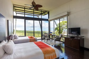 Room & Suite
