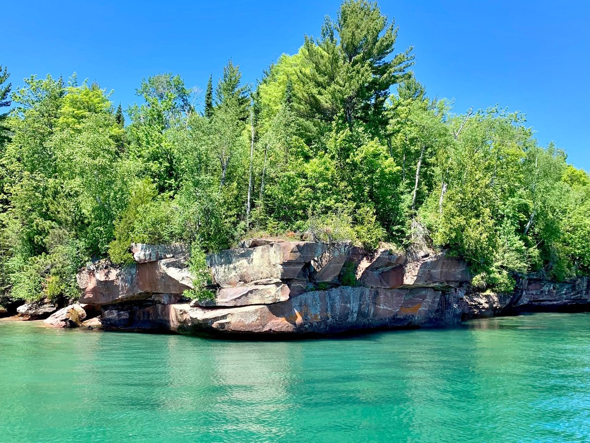 apostle island cruises 2023