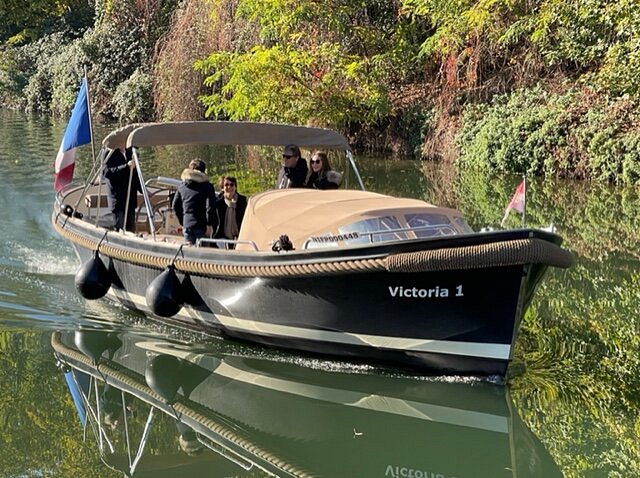 victoria boat cruise