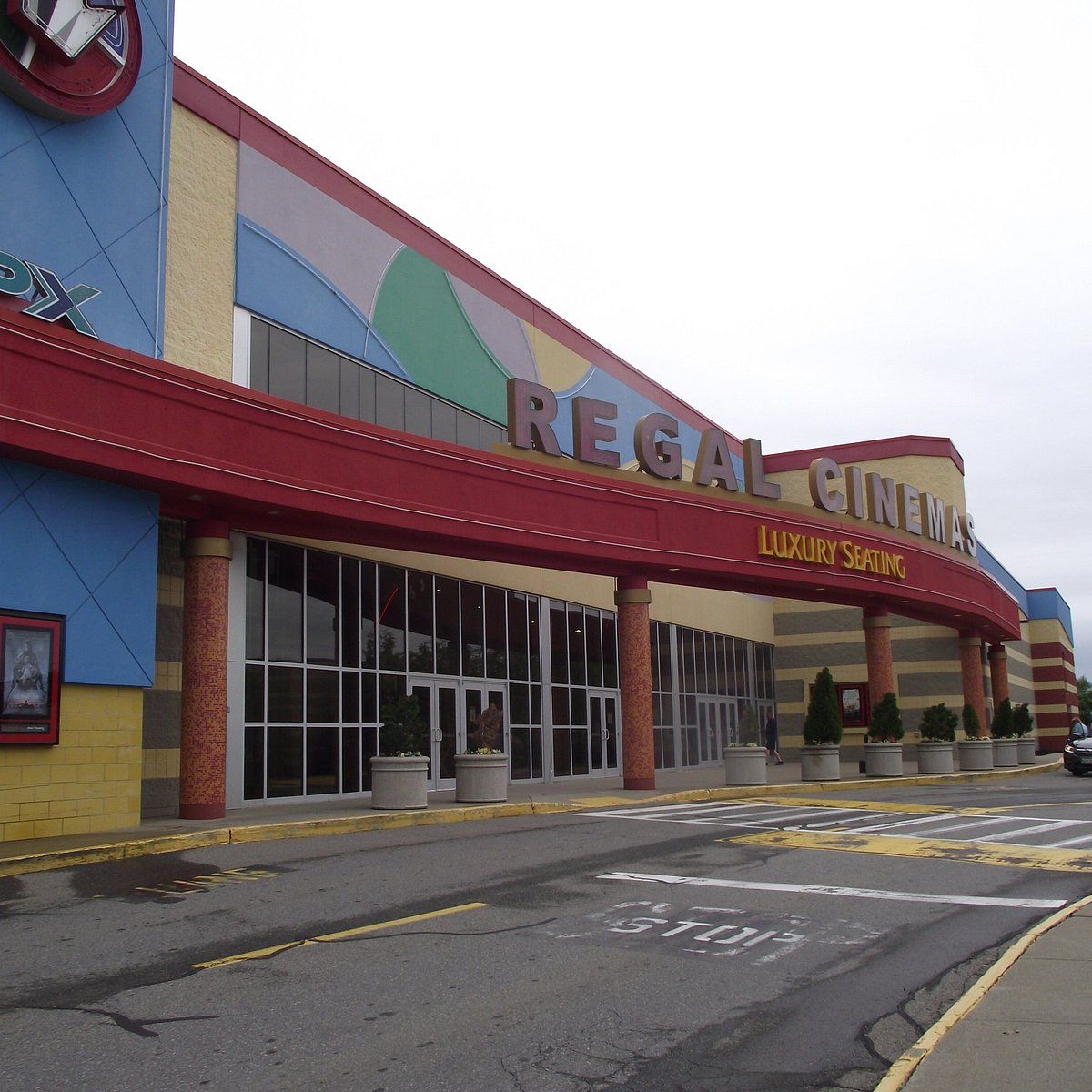 REGAL FOX RUN STADIUM 15 (Newington): Ce qu'il faut savoir