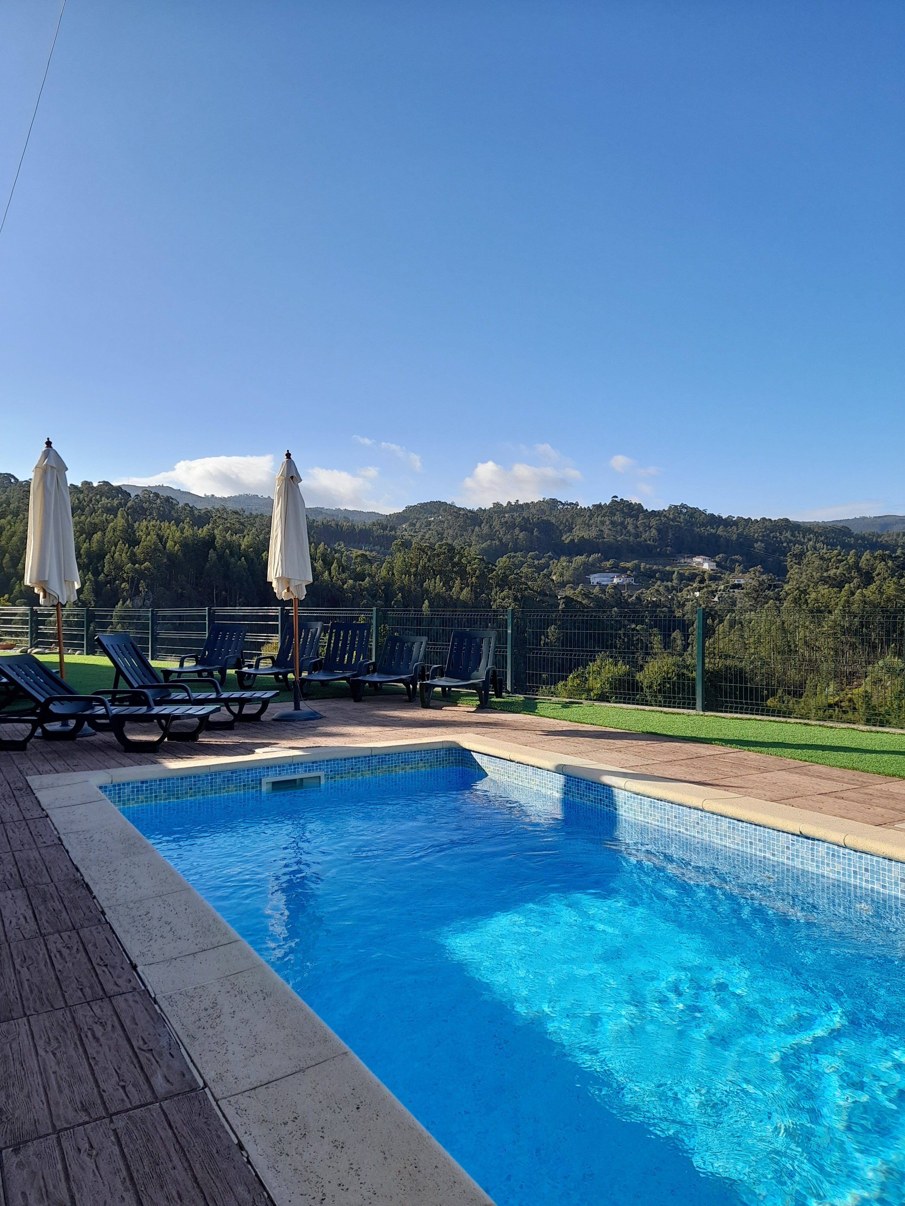 COLIVING THE VALLEY PORTUGAL - Updated 2024 Prices & B&B Reviews (Roge)