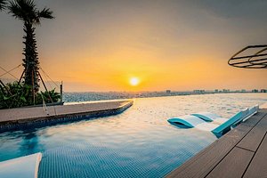La Vela Saigon Hotel in Ho Chi Minh City, image may contain: Sky, Outdoors, Pool, Summer