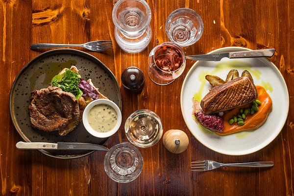 The 5 Best Kosher Restaurants in Budapest (Updated 2025)