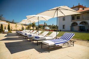 Piscina e praia