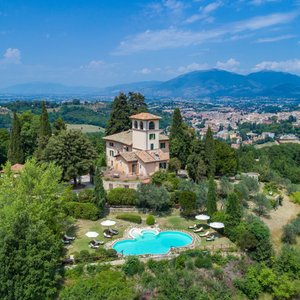 Vista aerea della villa