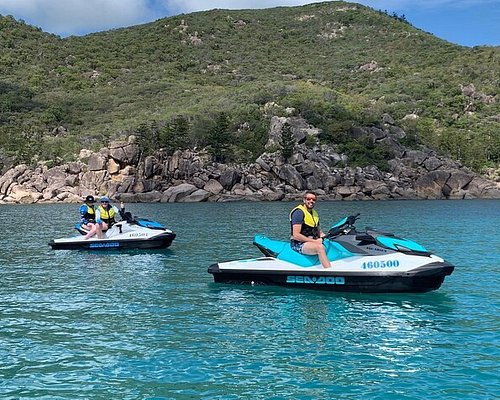 sailing tours townsville
