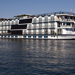 royal lotus nile cruise ship