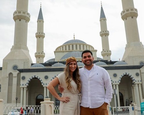 Dubai: Old and Modern City Tour with Blue Mosque Visit by OceanAir™️