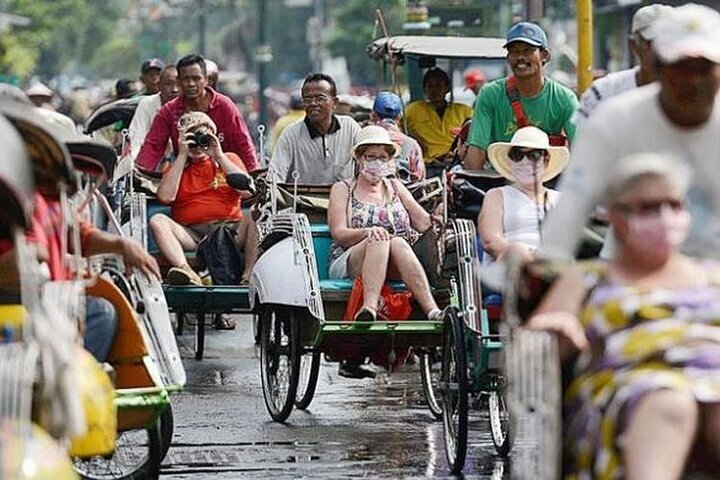 Tripadvisor | Tour a piedi - Cibo di strada di Malioboro con guida