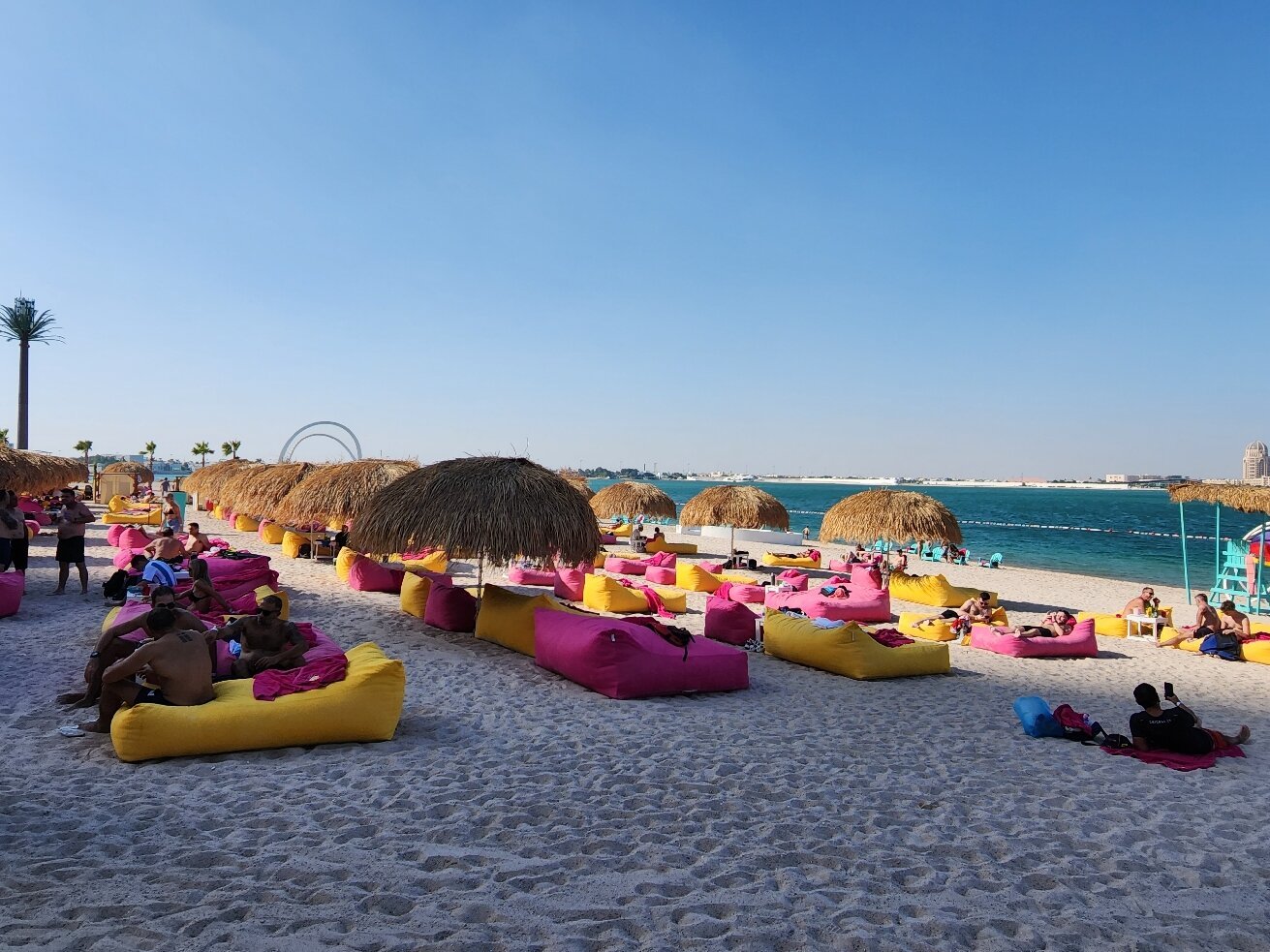 B12 BEACH CLUB DOHA - WESTBAY : Ce Qu'il Faut Savoir