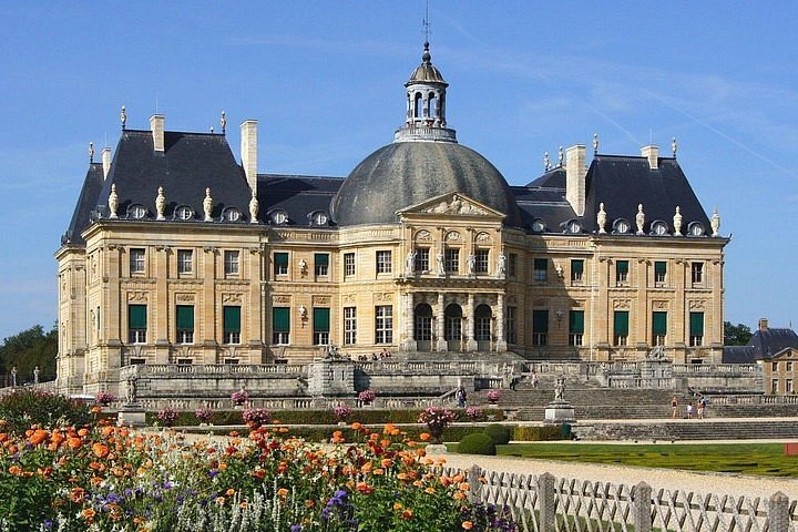 Vaux-le-Vicomte - Compare Tickets and Tours from Different