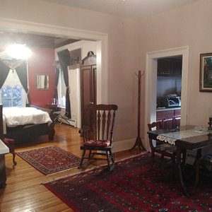 Victorian King Suite