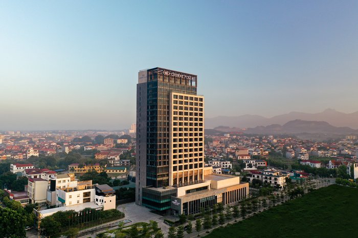 Crowne Plaza Vinh Yen, an IHG hotel - 호텔 리뷰 & 가격 비교