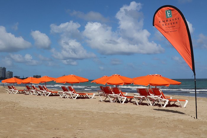 Perk hits the beach for workout with Berrios