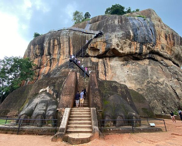 Dimbulagala Monastery (Polonnaruwa) - All You Need to Know BEFORE You Go