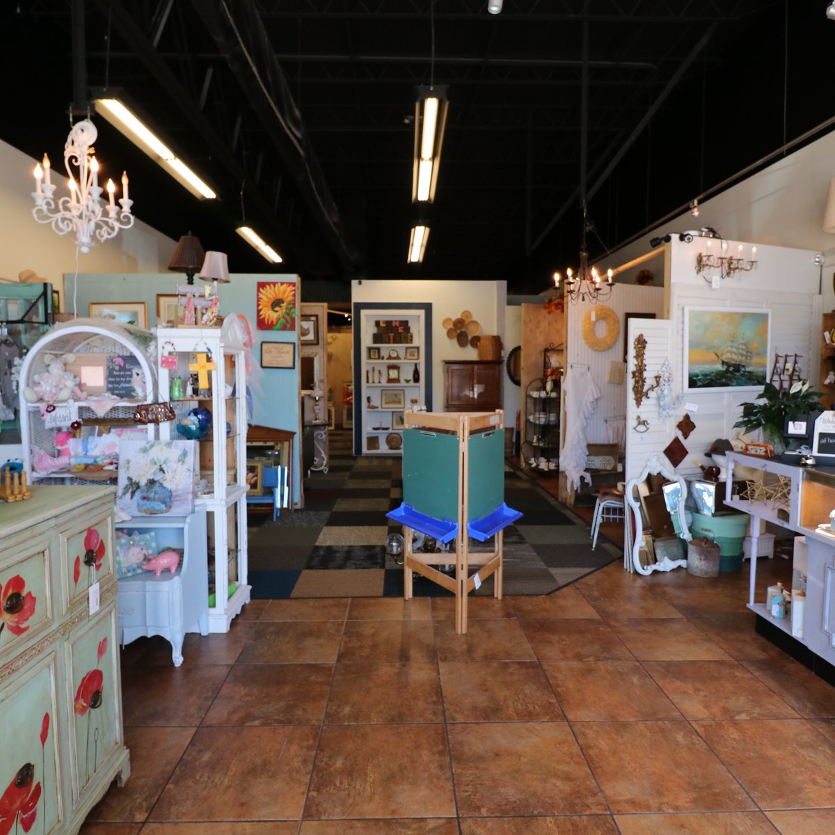 Home Again Vintage & Antiques (Mobile, AL): Hours, Address - Tripadvisor