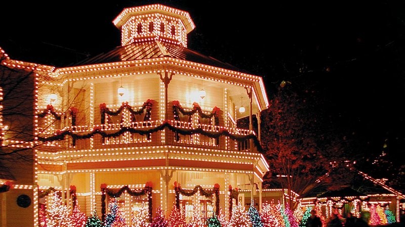 Christmas decorations at Dollywood in Pigeon Forge, Tennessee 