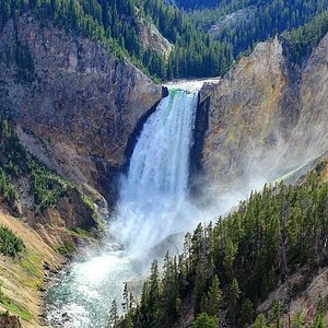 Artists Paintpots trail - Yellowstone National Park (EXPLO…