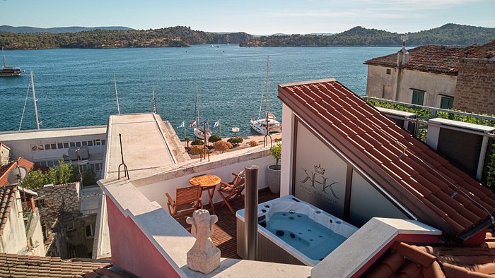 King Kresimir Heritage Hotel (Part of Dalmatia Luxury Hotels & Villas) King Kresimir Heritage Hotel (Part of Dalmatia Luxury Hotels & Villas)