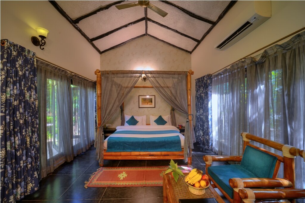 Bandhavgarh Hotels: Best Luxury Stays for Wildlife Enthusiasts
