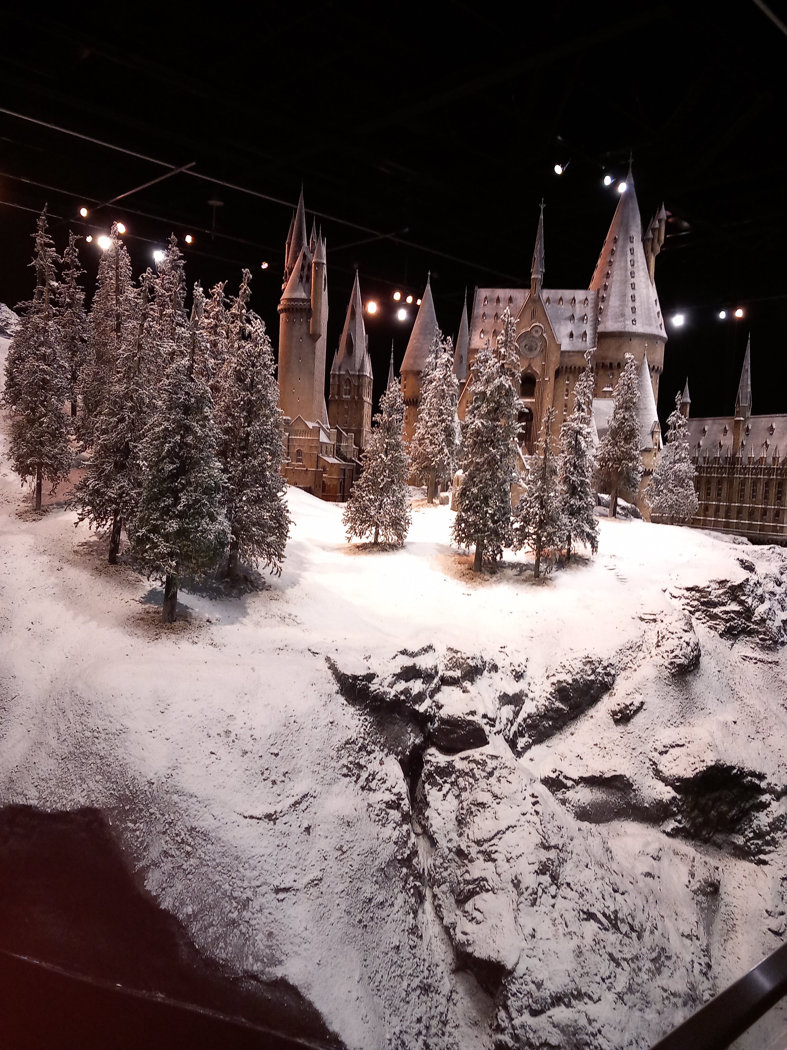 Warner Bros. Studio Tour London - The Making Of Harry Potter (Leavesden ...