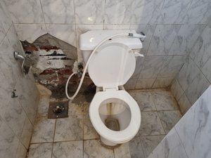 الغرفة والجناح