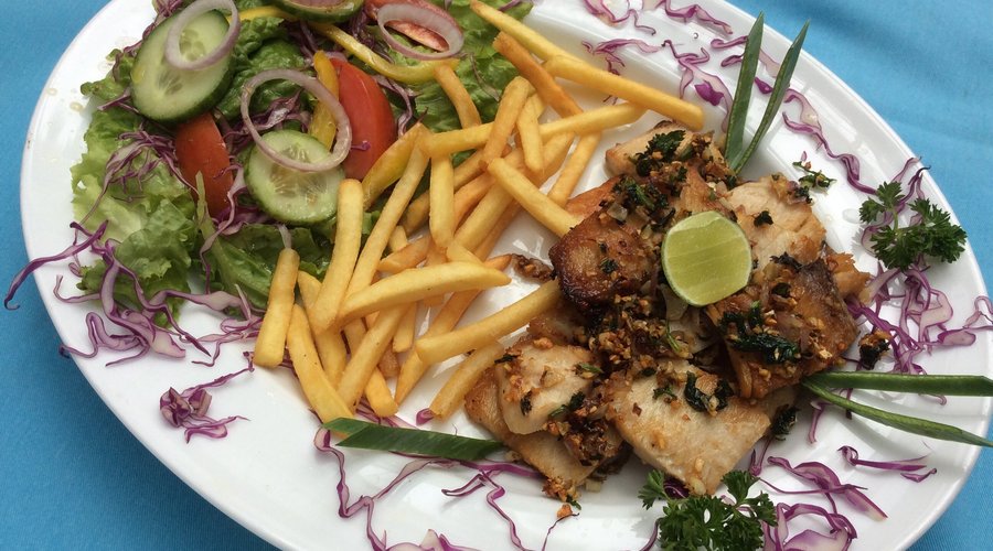 Grilled fish chips & salad 