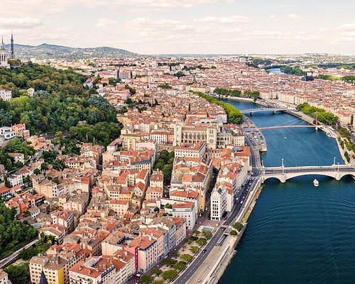 tours from lyon