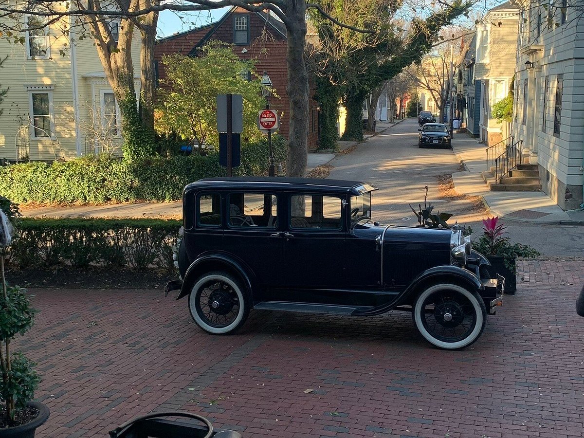 newport classic car tours photos