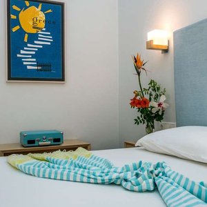 Guest room