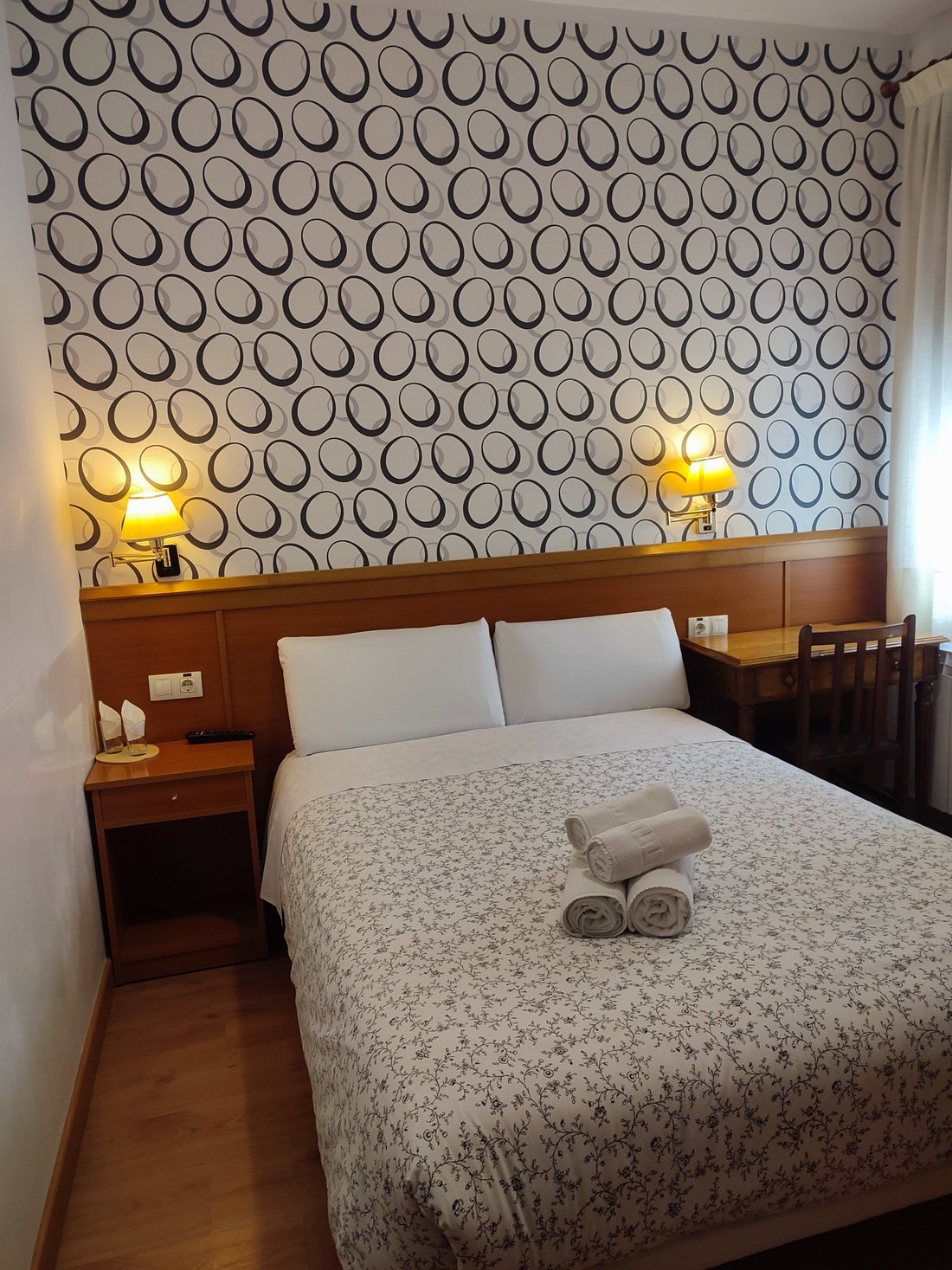 HOSTAL SALOME - Updated 2024 Prices & Hostel Reviews (Madrid, Spain) HOSTAL SALOME - Updated 2024 Prices &  Hostel Reviews... 