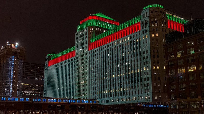Christmas projection on Chicago's Merchandise Mart