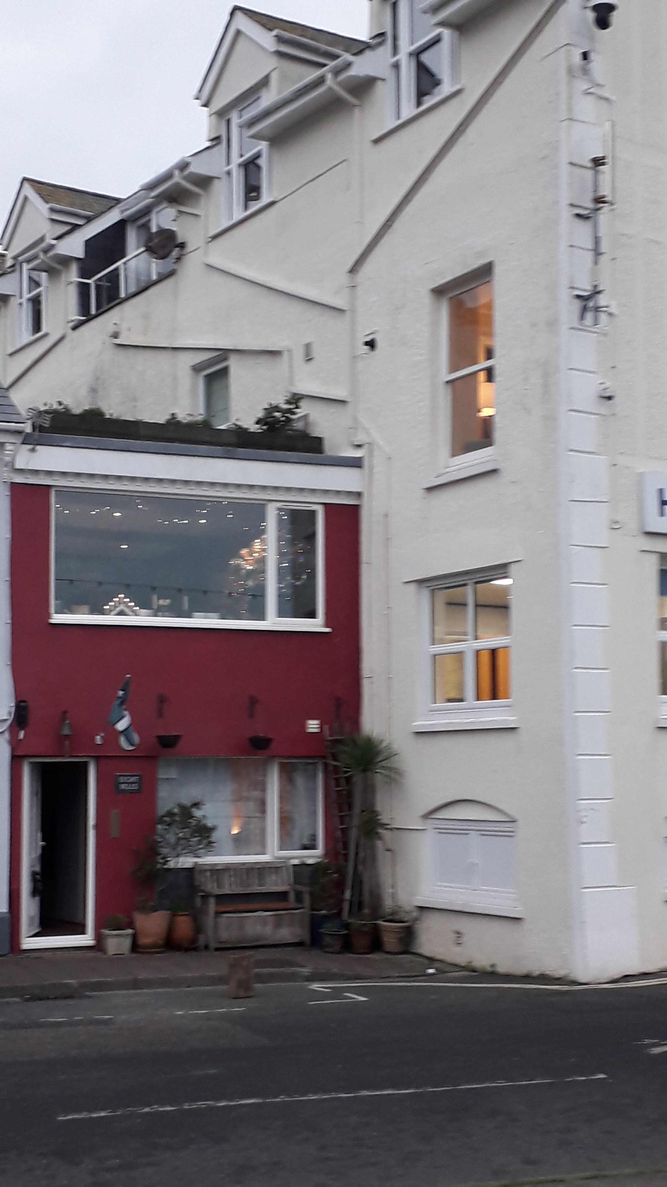 EIGHT BELLS BED & BREAKFAST - Specialty B&B Reviews (Dartmouth, Devon)