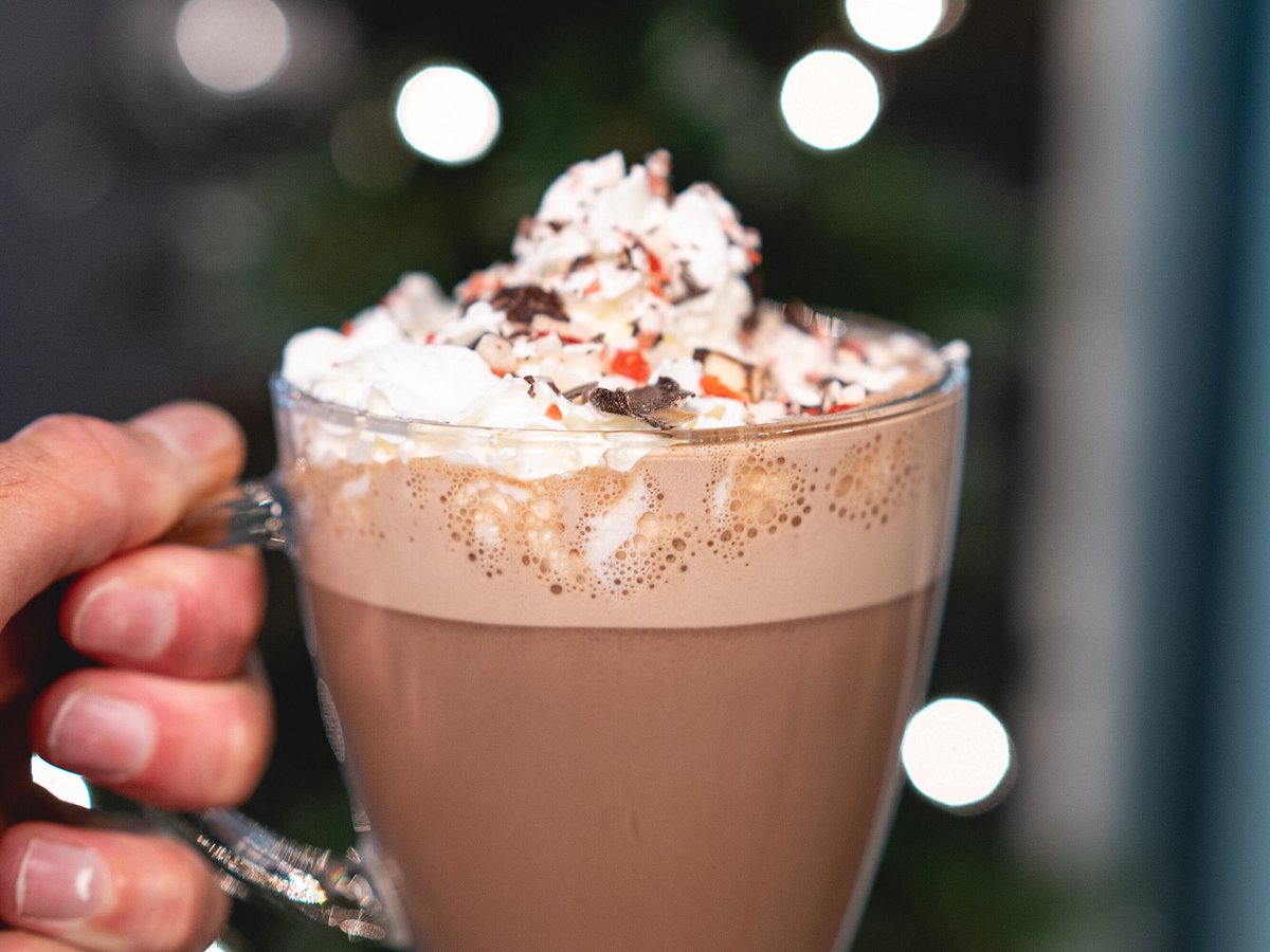 https://dynamic-media-cdn.tripadvisor.com/media/photo-o/27/3d/08/ff/peppermint-mocha-latte.jpg?w=1200&h=900&s=1