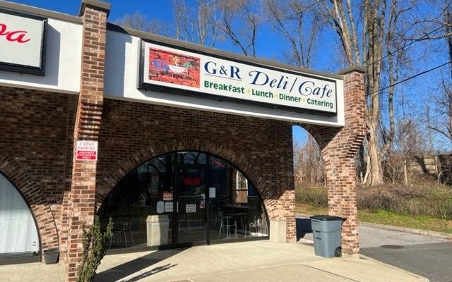 G & R Deli Cafe