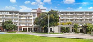 Radisson Hotel Panama Canal in Panama City, image may contain: Hotel, Resort, City, Urban