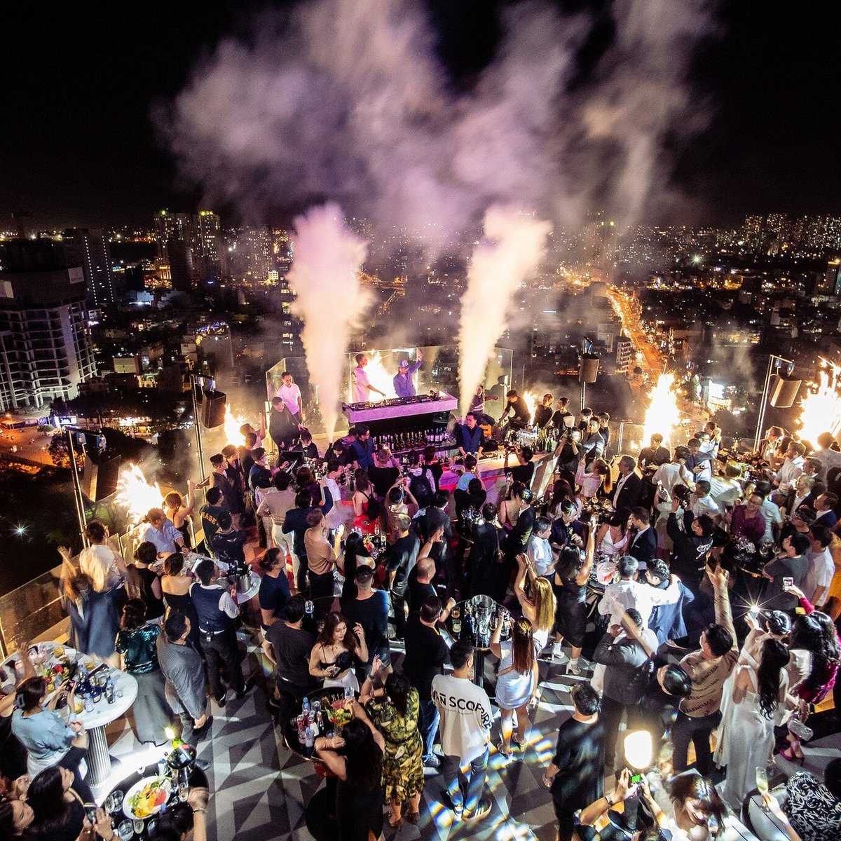 Chill Skybar (Ho Chi Minh City) - All You Need to Know BEFORE You Go